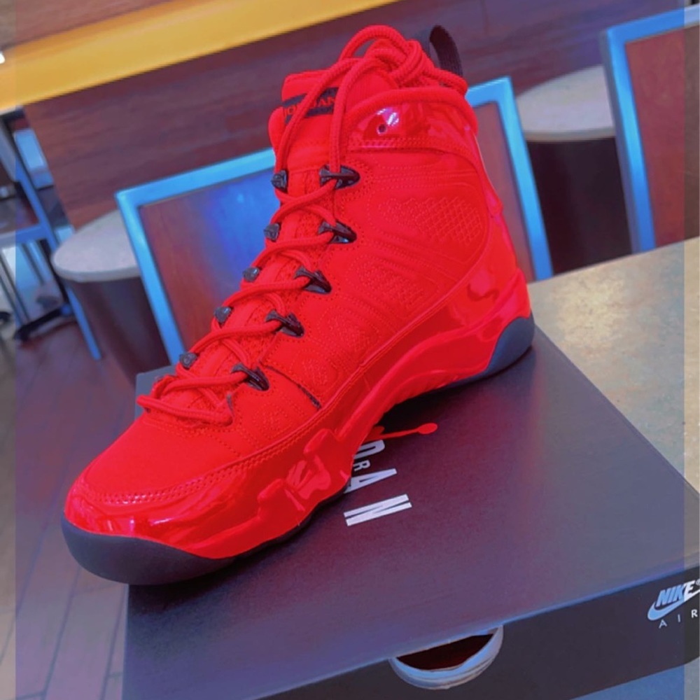 Jordan 9 Chile Red